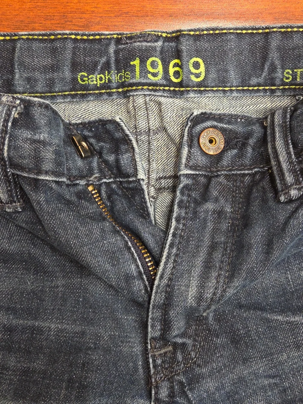 Gap 1969 Boys Straight Slim Jeans size 8